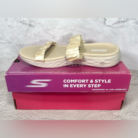 Skechers Go Walk Sandals Size 10 - Picture 2 of 6